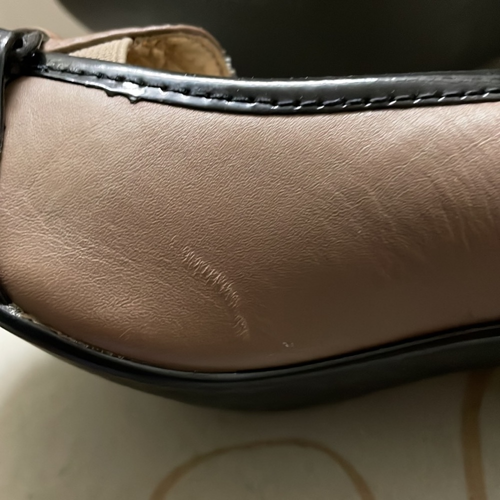 Joan & David Taupe & Black Leather/Patent Pumps - Picture 5 of 8